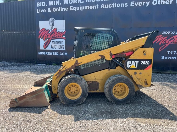 2018-caterpillar-262d-image-3