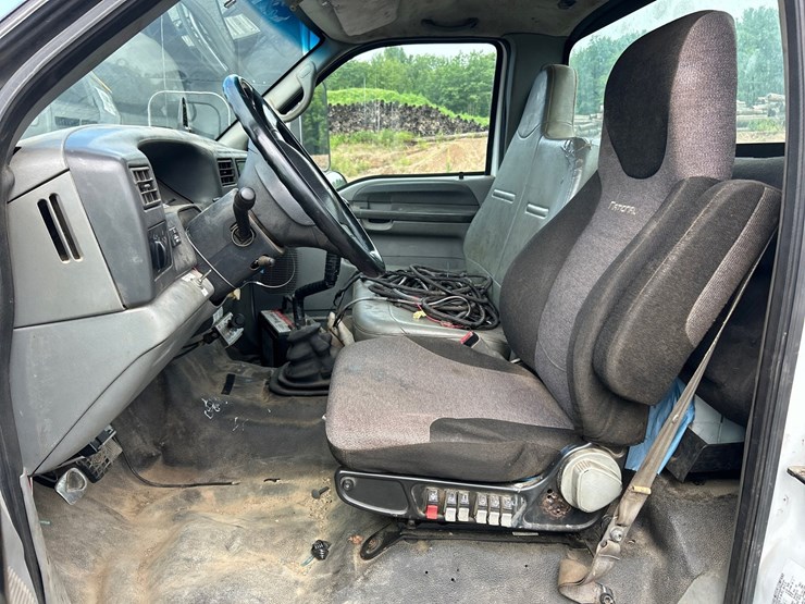 ford-f750-image-37