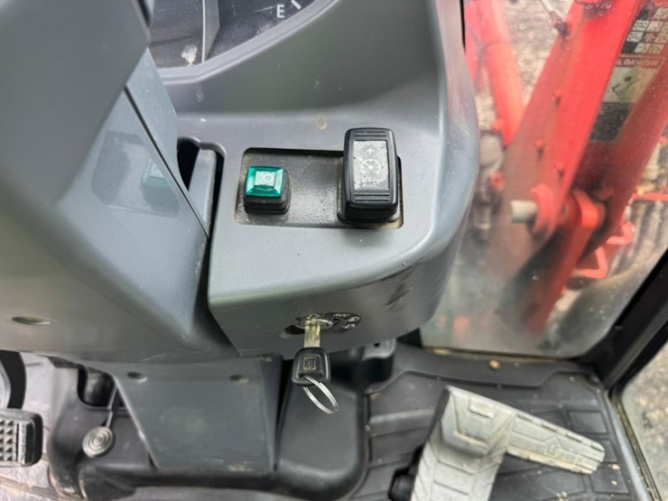 2017-kubota-l4060-image-21