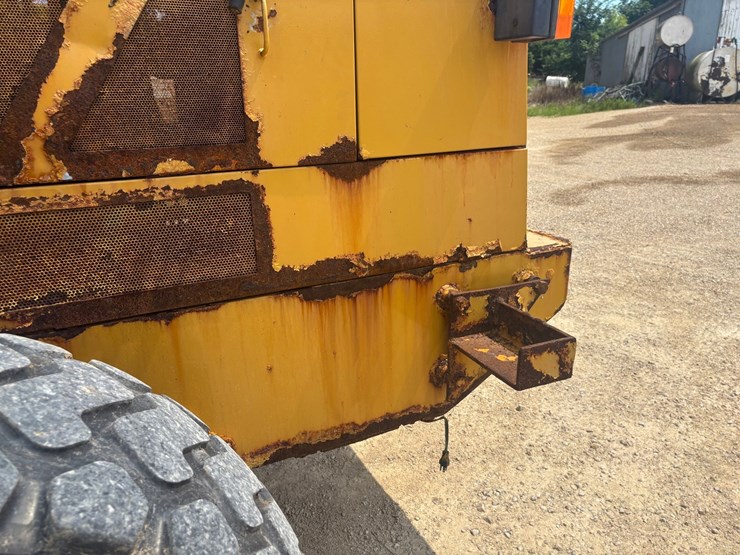 caterpillar-924f-image-16