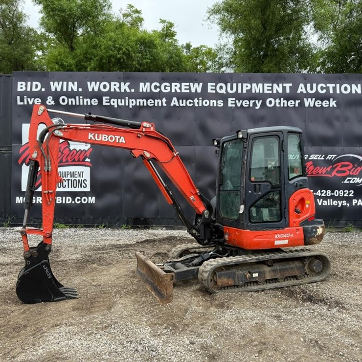 2020 KUBOTA KX040-4