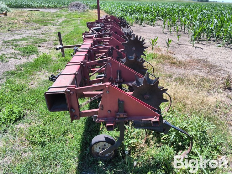 case-ih-183-image-8