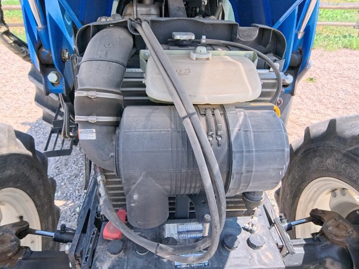 2004-new-holland-tl100a-image-80