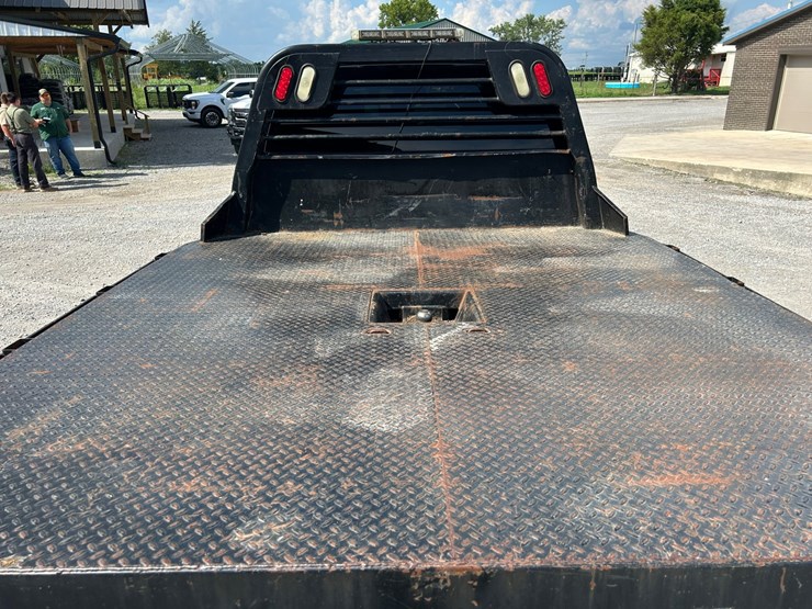 2014-chevrolet-3500hd-image-7