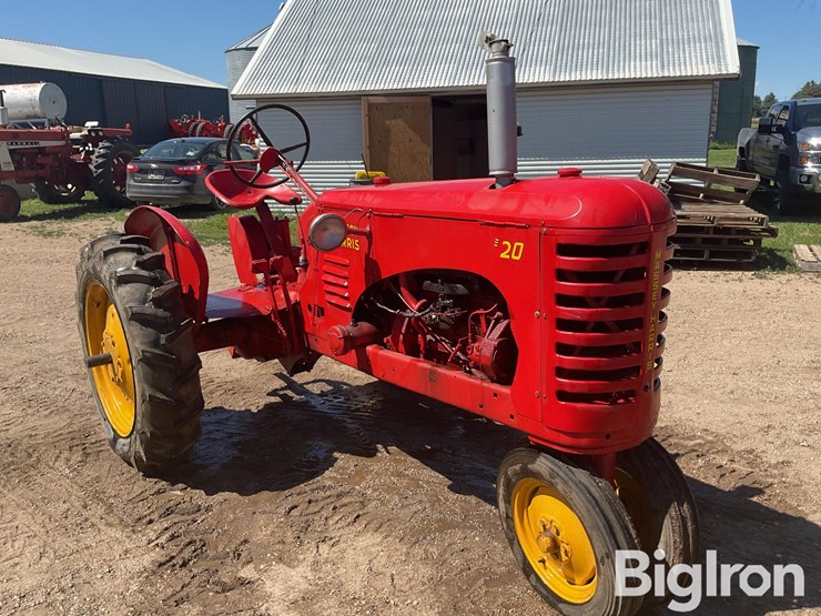 massey-ferguson-20-image-3