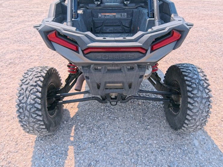 #1086-•-2019-polaris-rzr-turbo-s-image-31