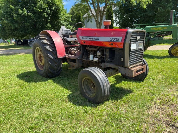 massey-ferguson-375-image-3
