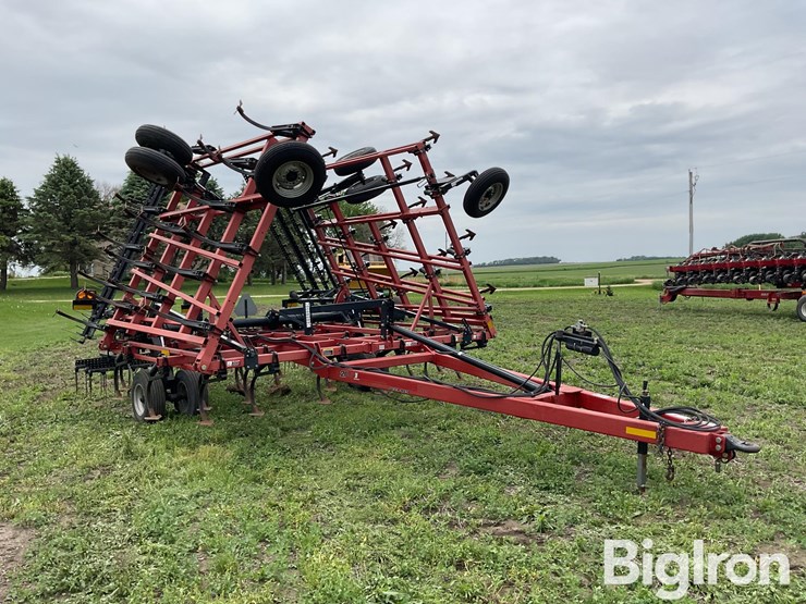 case-ih-200-image-3