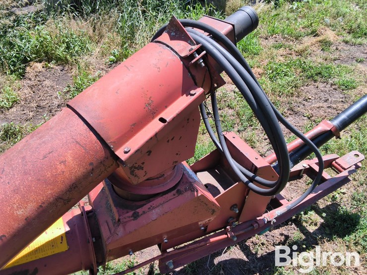 sudenga-auger-w/-truck-hopper-image-13