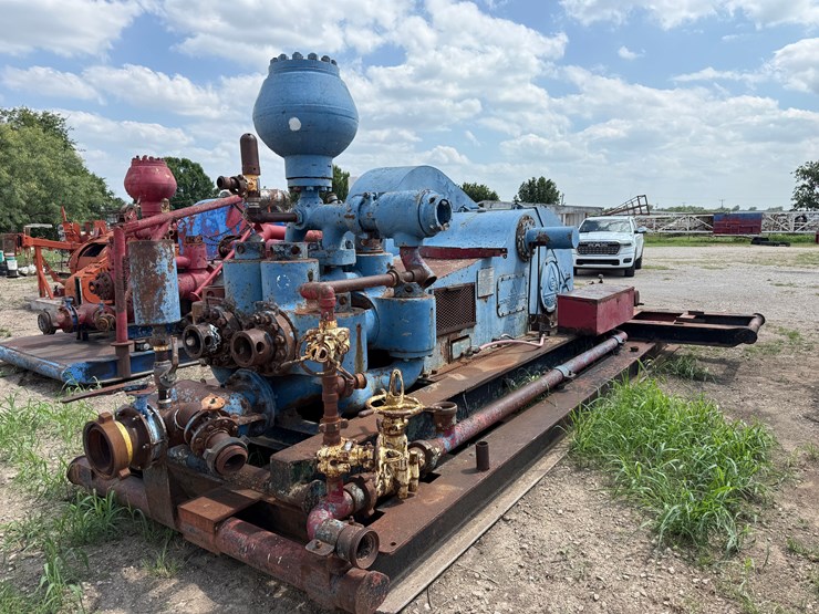 continental-emsco-db-550-duplex-mud-pump-w/-eaton-18”airflex-clutch,-skidded-image-2