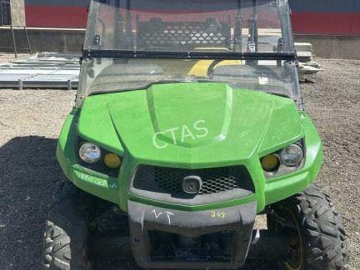 john-deere-gator-image-5