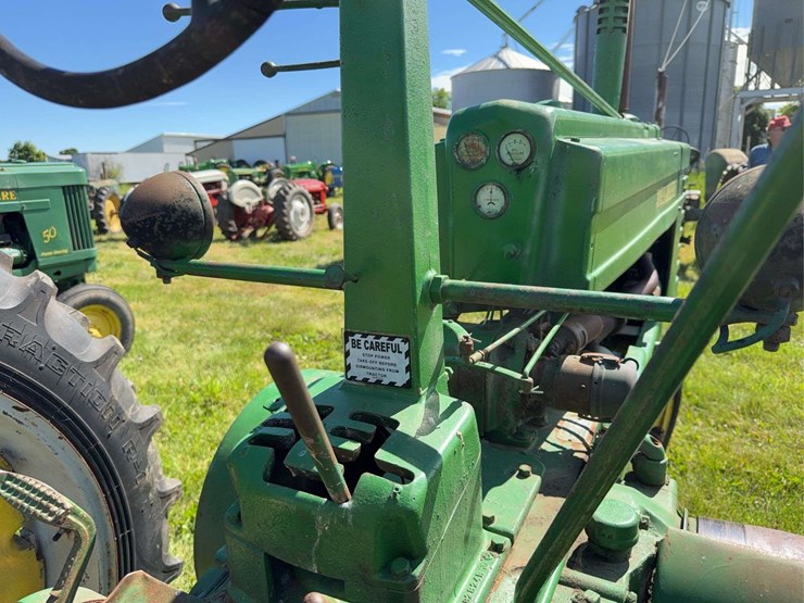 john-deere-model-b-image-6
