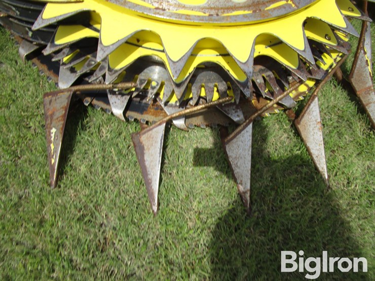 2019-john-deere-772-image-15
