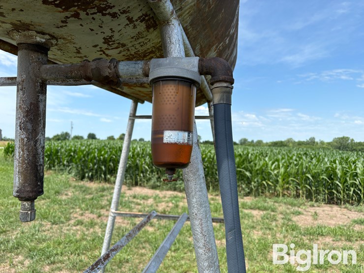 300-gal-fuel-barrel-w/stand-image-10