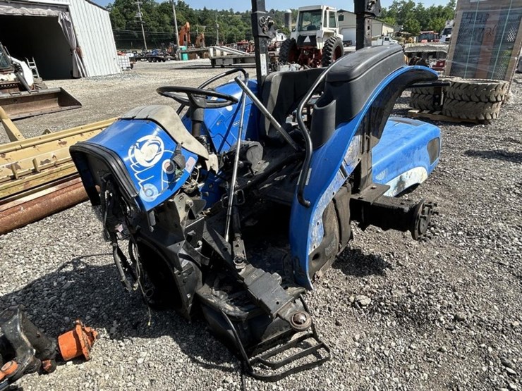 new-holland-t4030-image-2