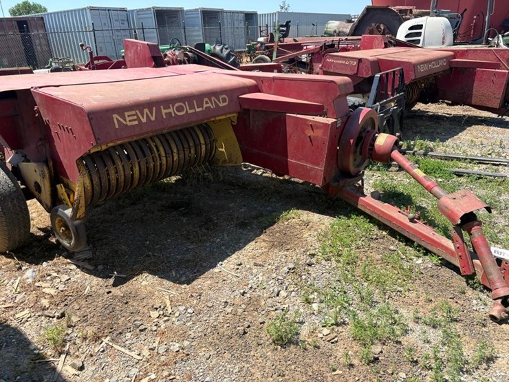 new-holland-baler-image-2