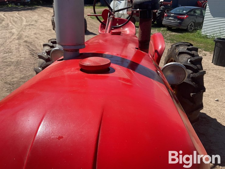 massey-ferguson-20-image-11