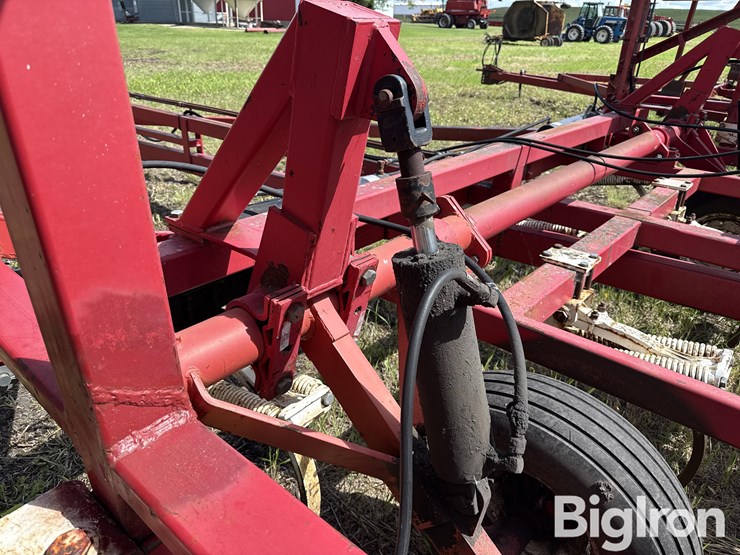 wil-rich-4400-image-15