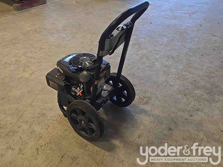unused-2800-psi-simpson-pressure-washer-with-kohler-engine-image-2