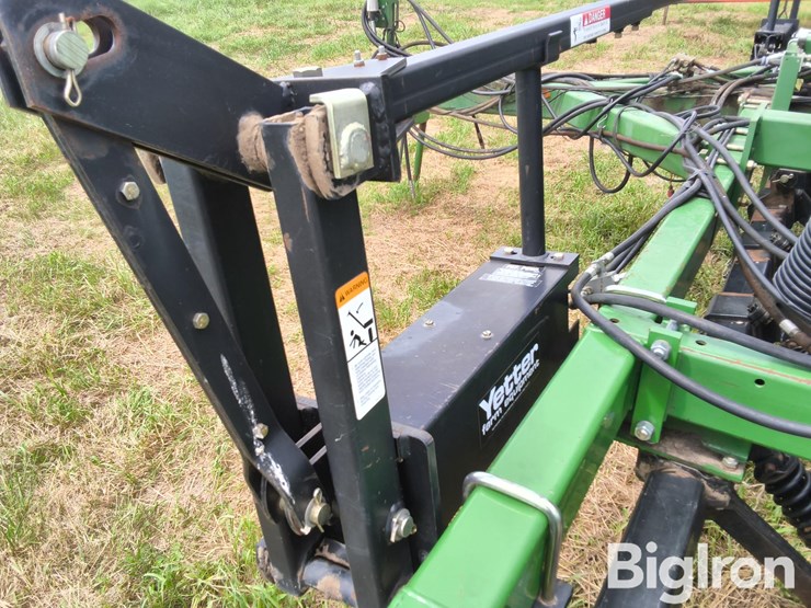 john-deere-750-image-20