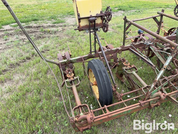 john-deere-4r30-planter-image-17