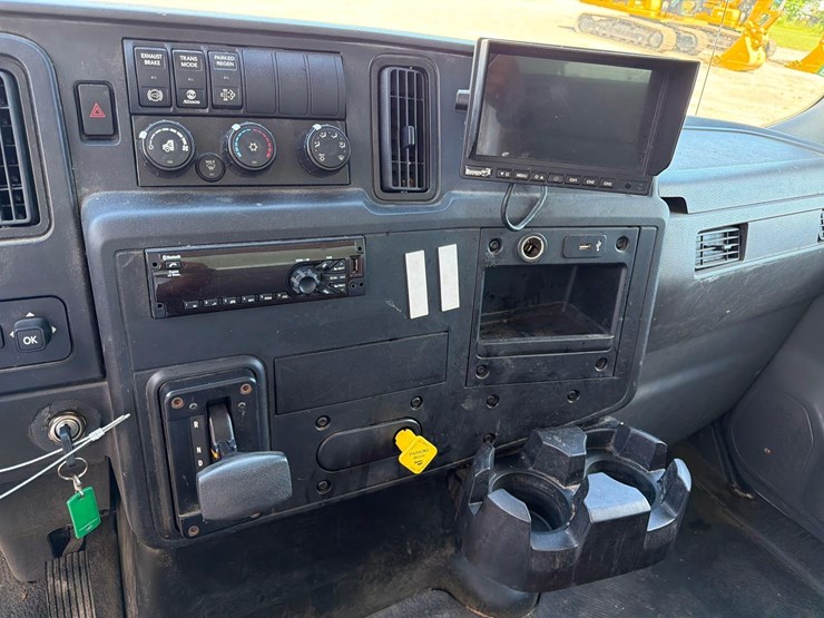 2020-international-mv-image-16