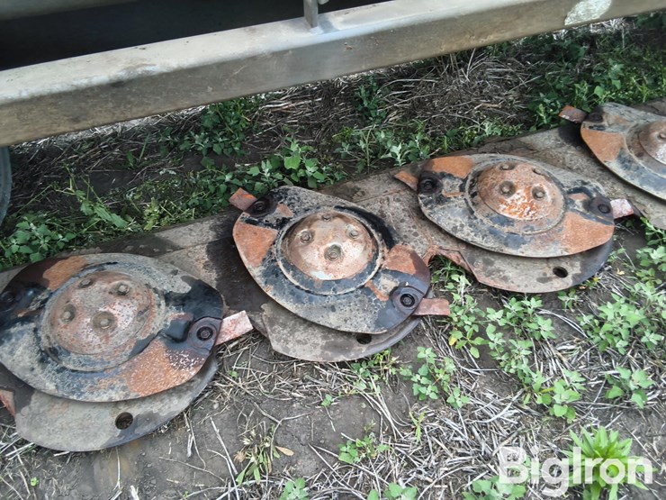 massey-ferguson-dm-357-rotary-mower-image-16