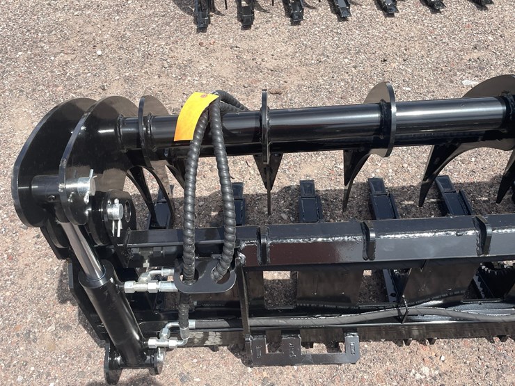#1312-•-skid-steer-grapple-image-7