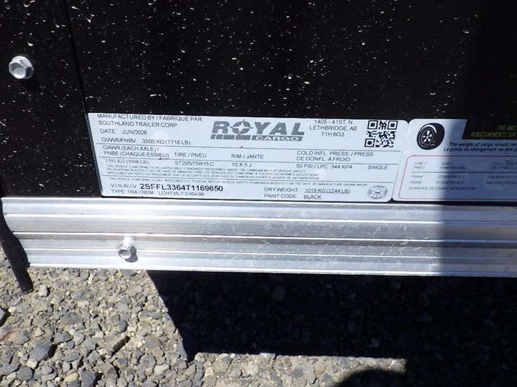 2026-royal-lcht35-7.516v-86-t/a-enclosed-trailer-image-15