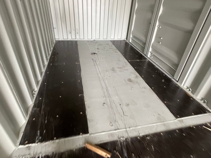#103-•-40'-high-cube-container-image-18