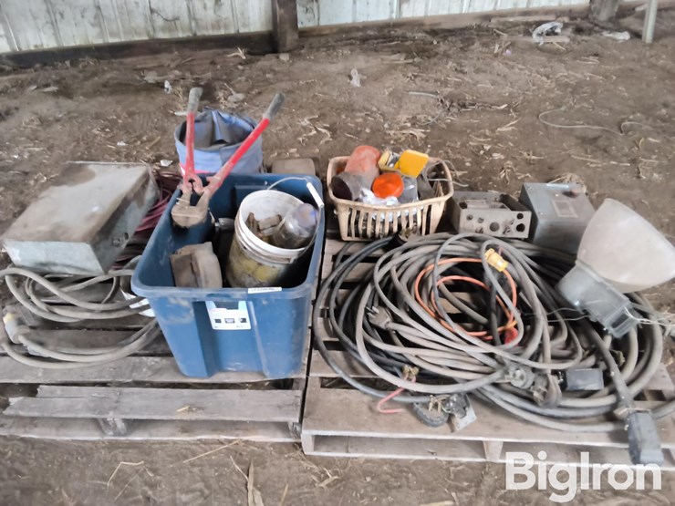 power-cords-&-misc-image-2