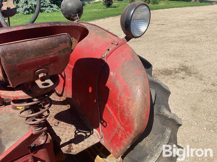 massey-ferguson-33-image-10