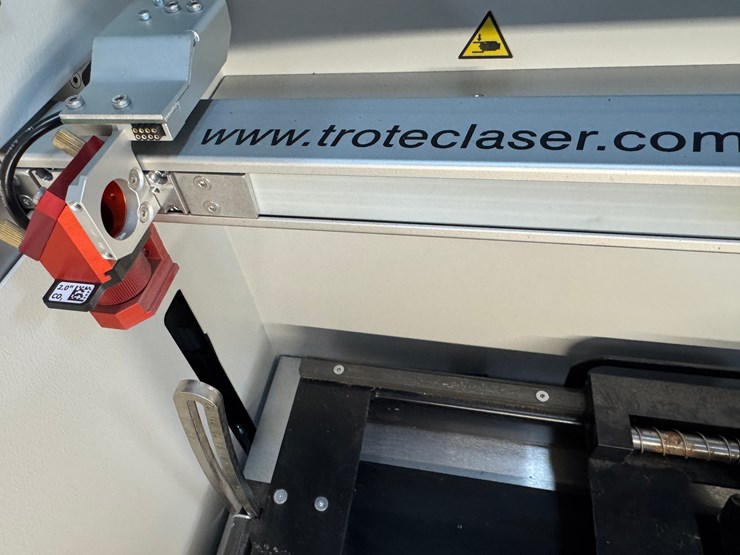#1798-•-trotec-speedy300-laser-engraver-image-9