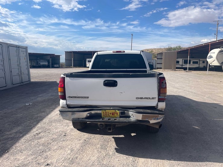 2002-chevrolet-2500hd-image-5