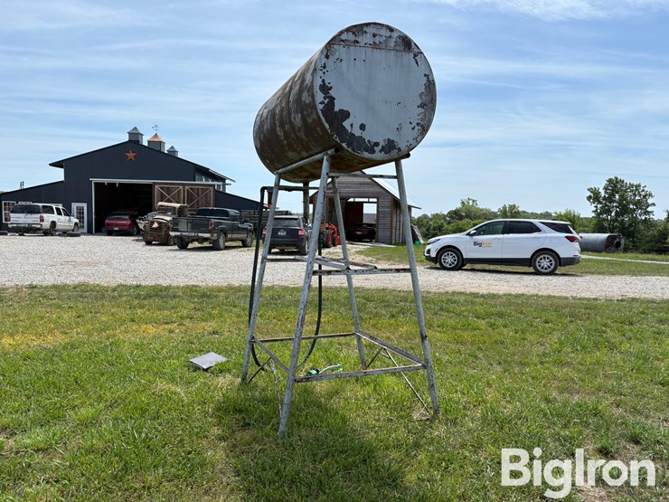 300-gal-fuel-barrel-w/stand-image-8