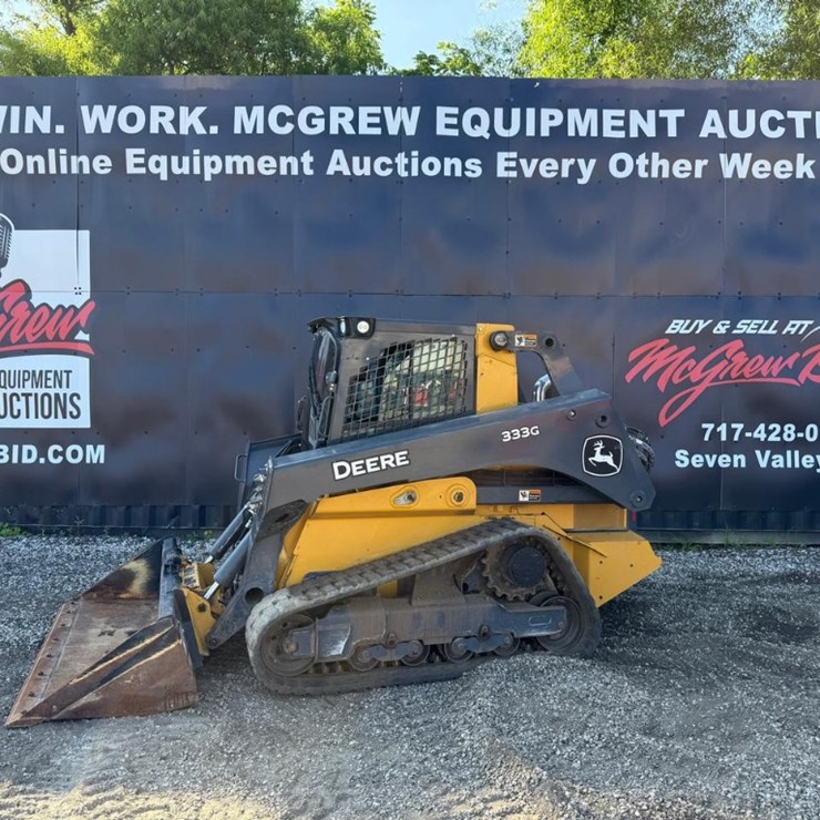 2023 DEERE 333G