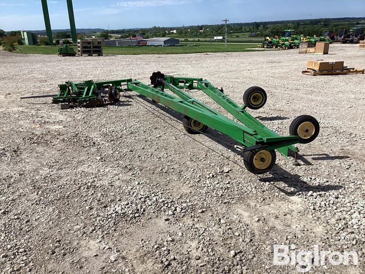 john-deere-model-b-image-1