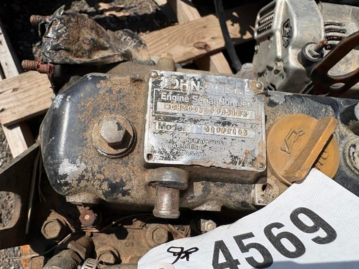 yanmar-3007d-3-cylinder-diesel-engine-image-4