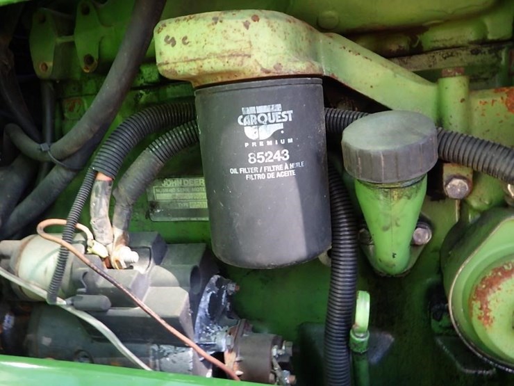 john-deere-tractor-loader-image-26