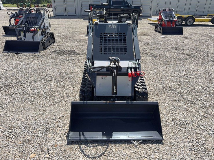 2026-zjg-zj-380-tracked-mini-skid-steer-loader-image-9