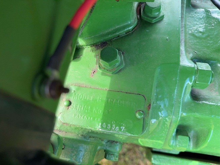 john-deere-model-b-image-21