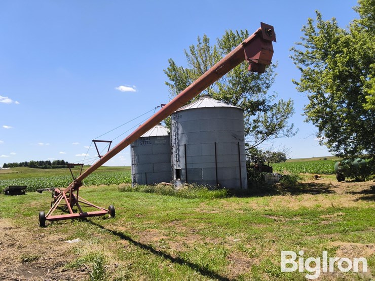 sudenga-auger-w/-truck-hopper-image-7