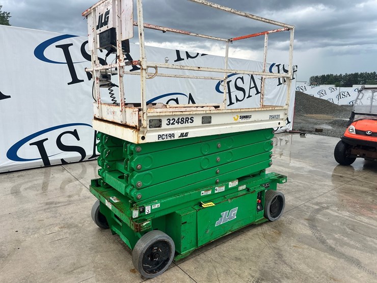 2015-jlg-3248rs-image-1
