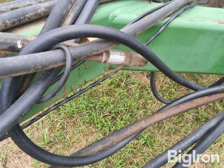 john-deere-750-image-13
