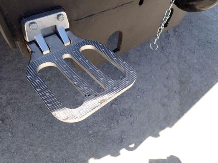 2022-dodge-ram-5500-image-95