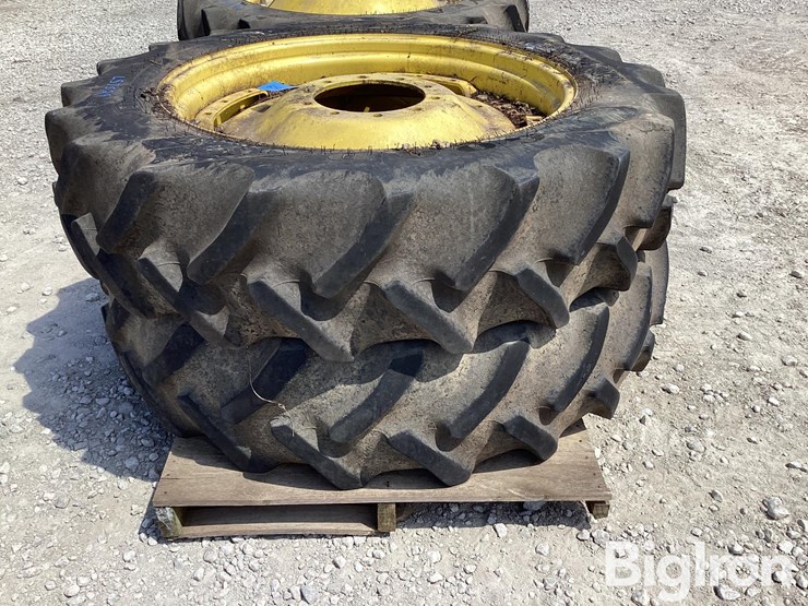 john-deere-8370r-image-20