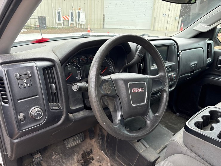 2016-gmc-1500-image-31