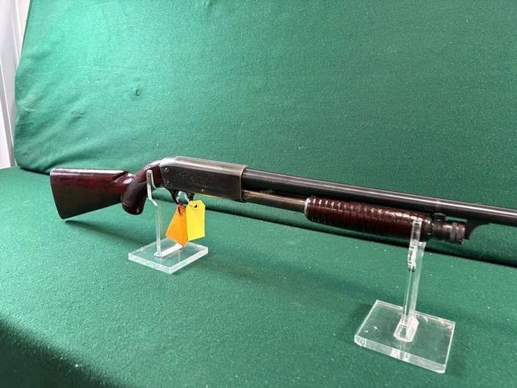 ithaca-mdl.37-featherlight-16ga-shotgun-image-6