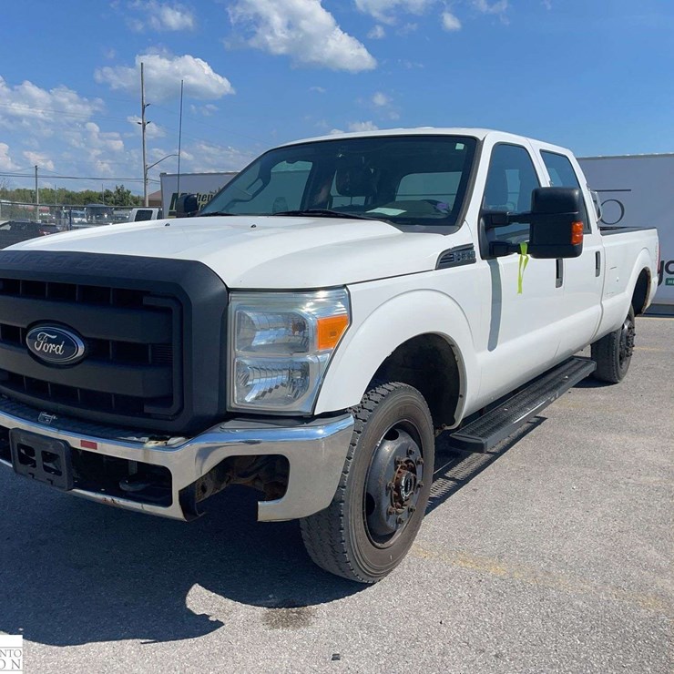 2015 FORD F350