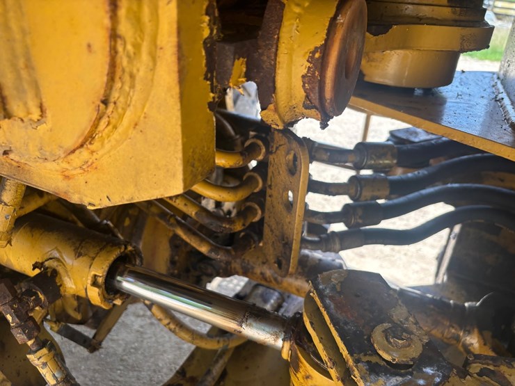 caterpillar-924f-image-70